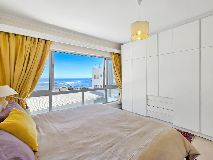 To Let 2 Bedroom Property for Rent in Sea Point Western Cape